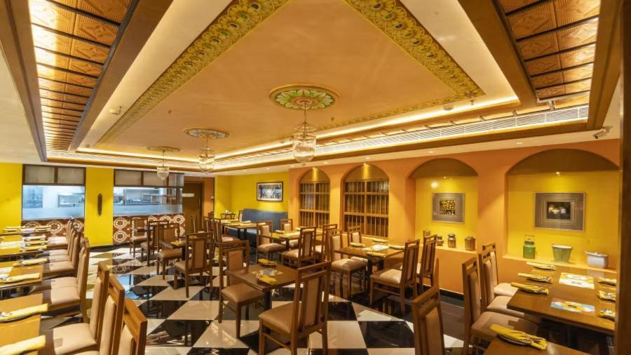 Hotel Aadithya 钦奈 外观 照片